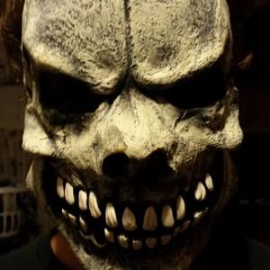 Meet your Posher, Randall